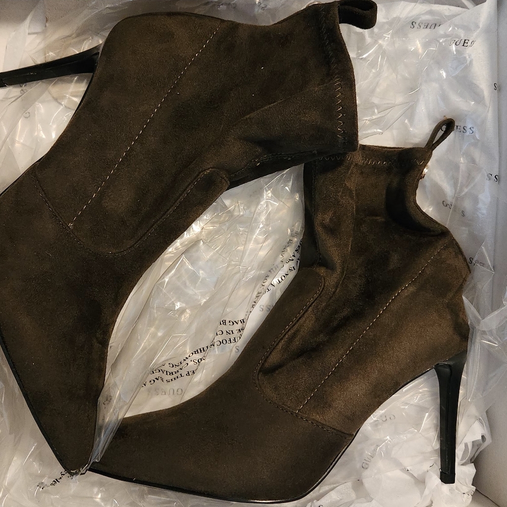 Olive green Guess booties